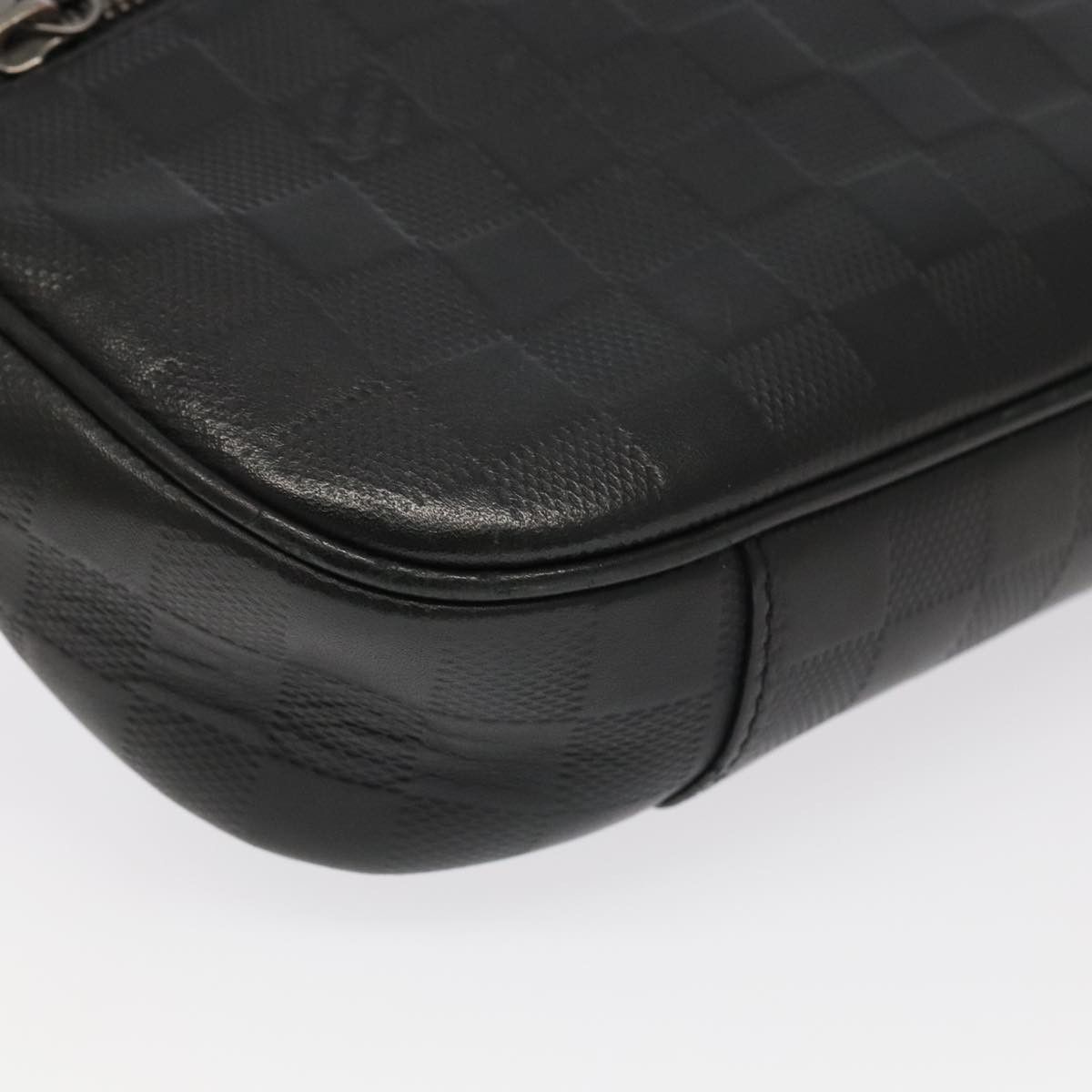 Louis Vuitton Ambler Black Leather Shoulder Bag (Pre-Owned) Size ONE SIZE - 10 Thumbnail