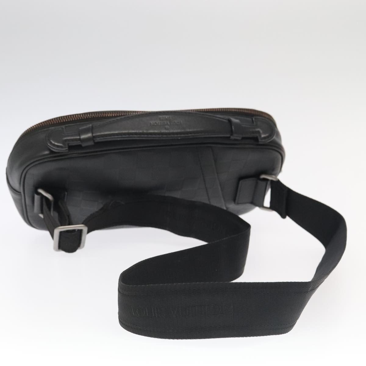 Louis Vuitton Ambler Black Leather Shoulder Bag (Pre-Owned) Size ONE SIZE - 13 Thumbnail