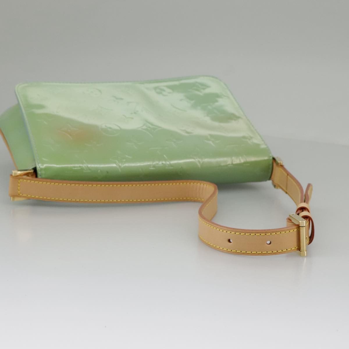 Louis Vuitton Thompson Street Green Patent Leather Shoulder Bag Size ONE SIZE - 7 Thumbnail