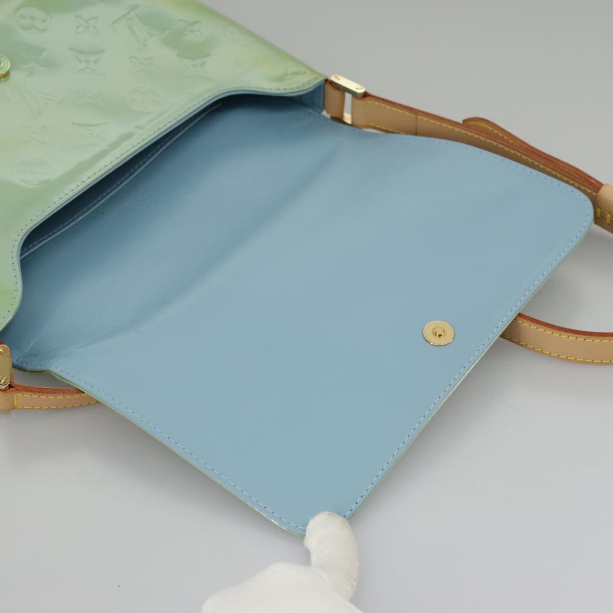 Louis Vuitton Thompson Street Green Patent Leather Shoulder Bag Size ONE SIZE - 15 Thumbnail