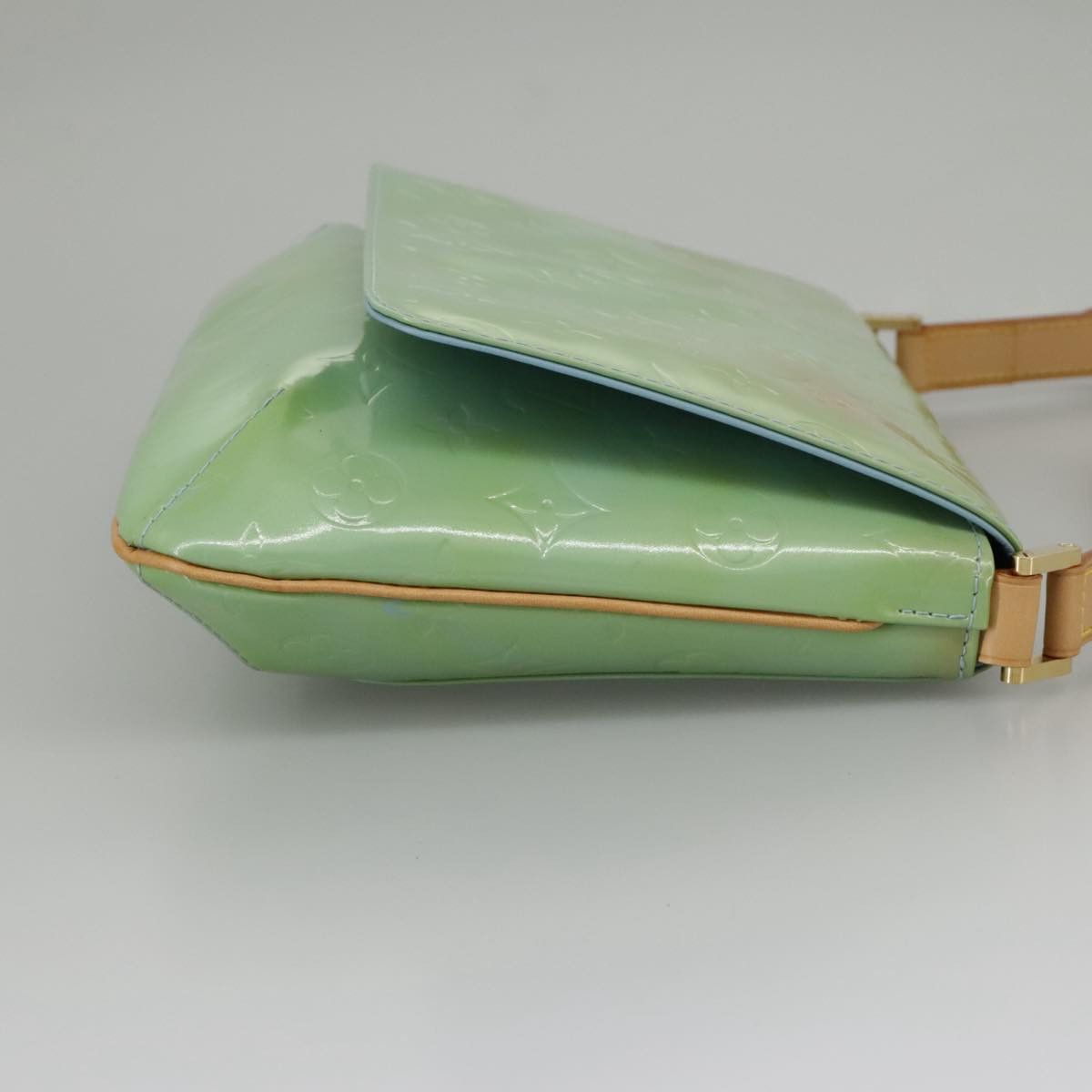 Louis Vuitton Thompson Street Green Patent Leather Shoulder Bag Size ONE SIZE - 5 Thumbnail