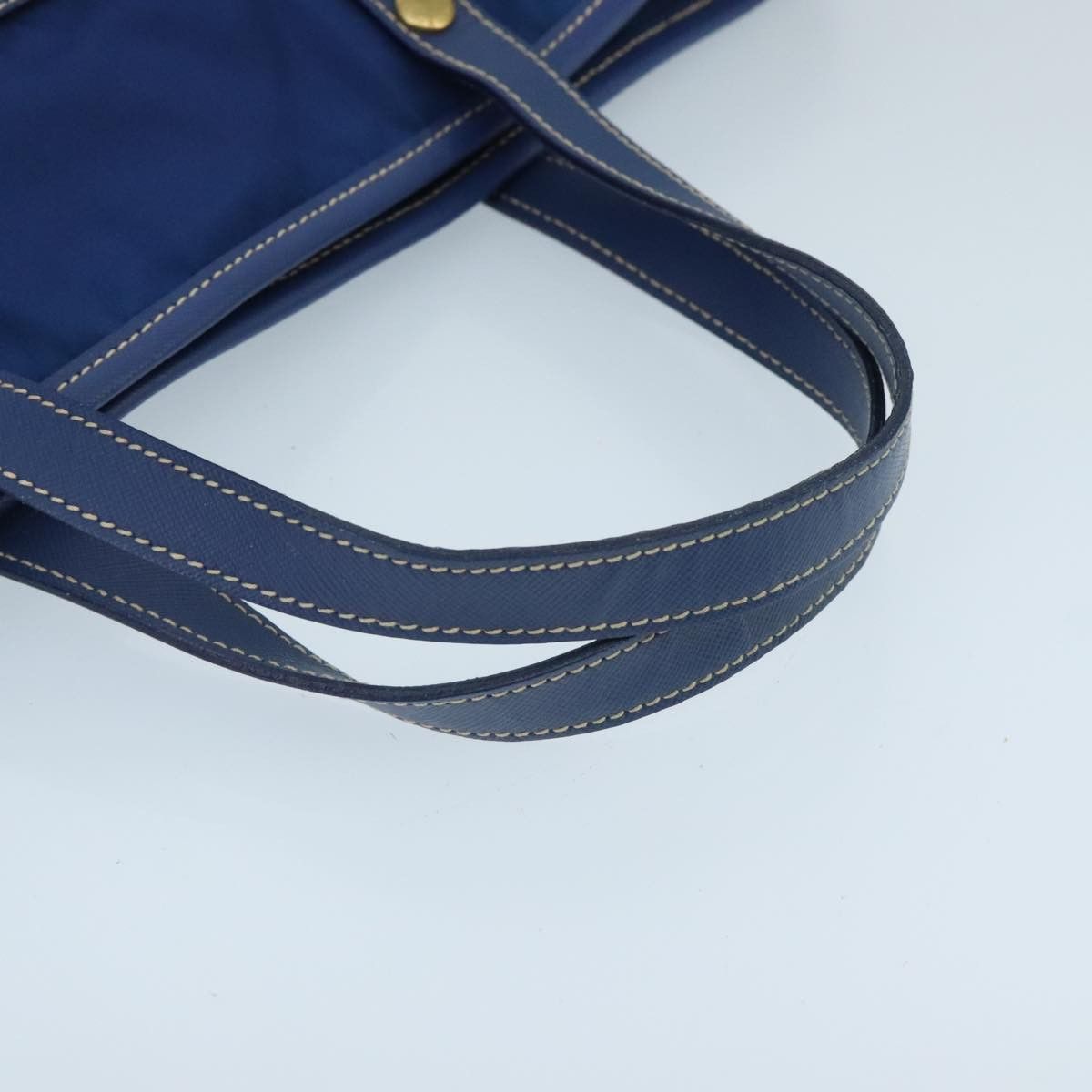 Prada Blue Synthetic Handbag (Pre-Owned) Size ONE SIZE - 4 Thumbnail