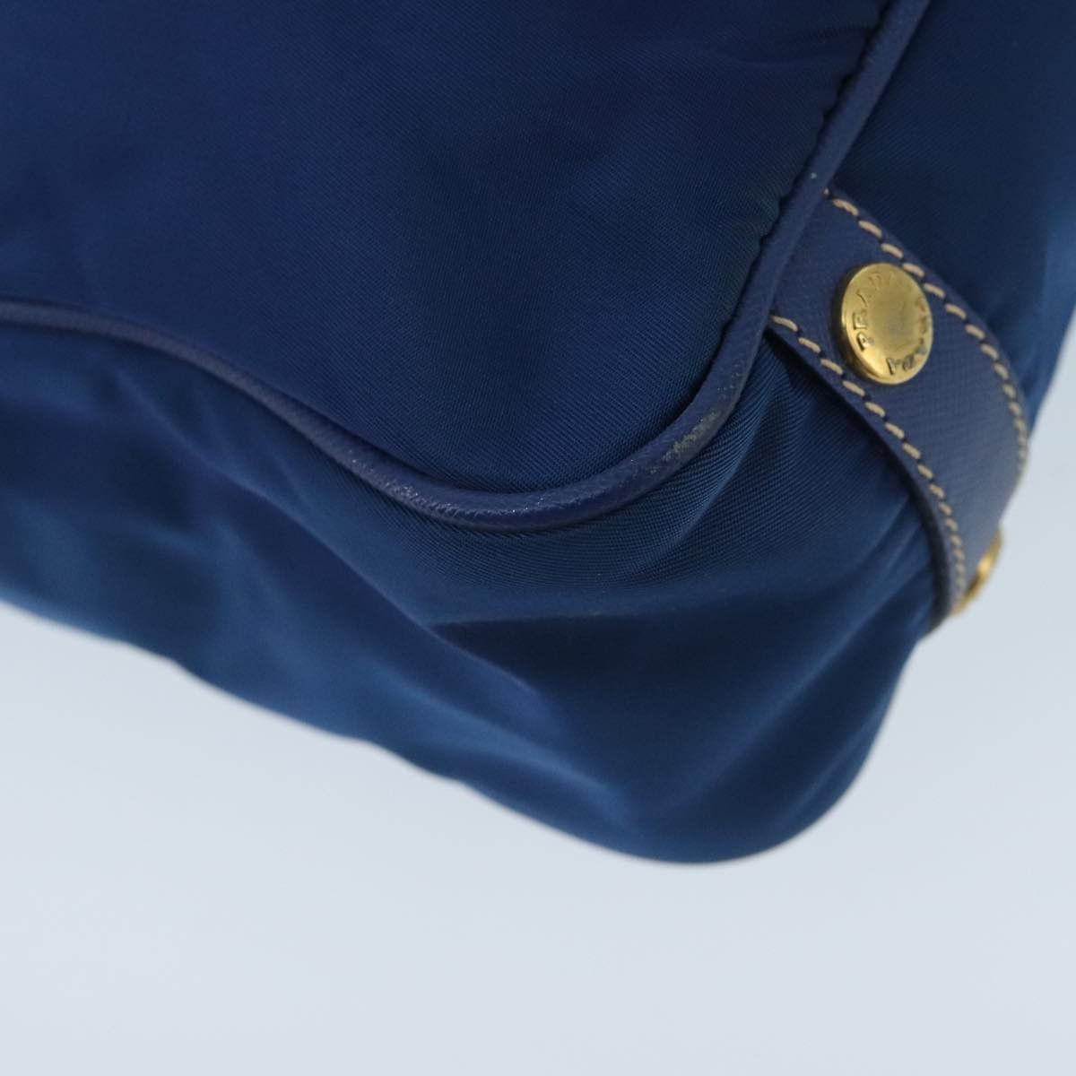 Prada Blue Synthetic Handbag (Pre-Owned) Size ONE SIZE - 19 Thumbnail