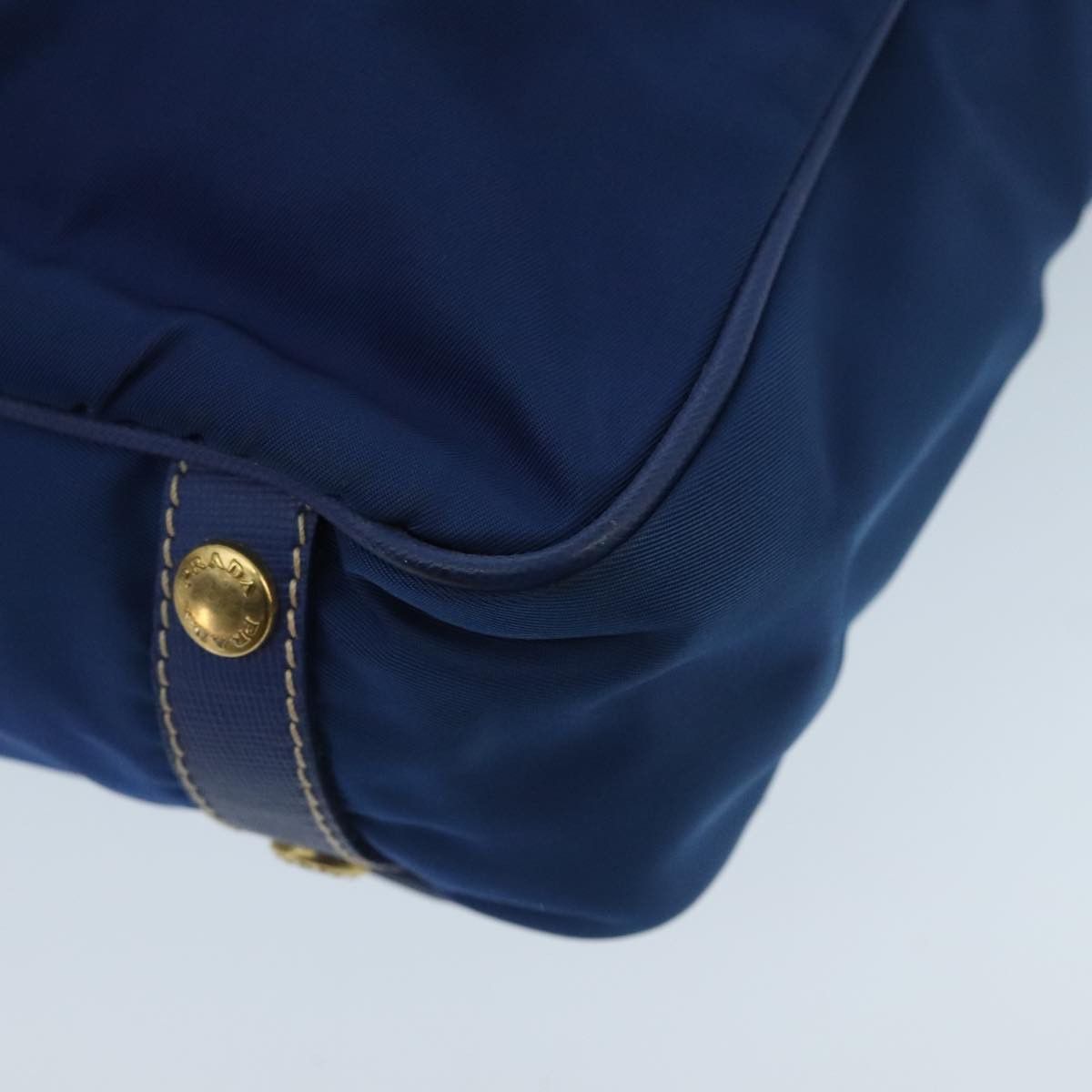 Prada Blue Synthetic Handbag (Pre-Owned) Size ONE SIZE - 18 Thumbnail