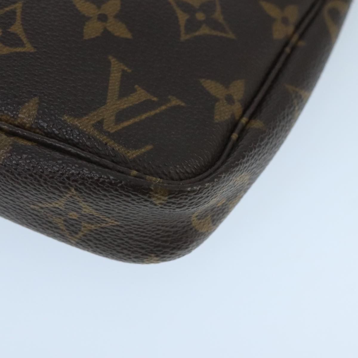 Louis Vuitton Pochette Accessoire Black Canvas Clutch Bag (Pre-Owned) Size ONE SIZE - 12 Thumbnail
