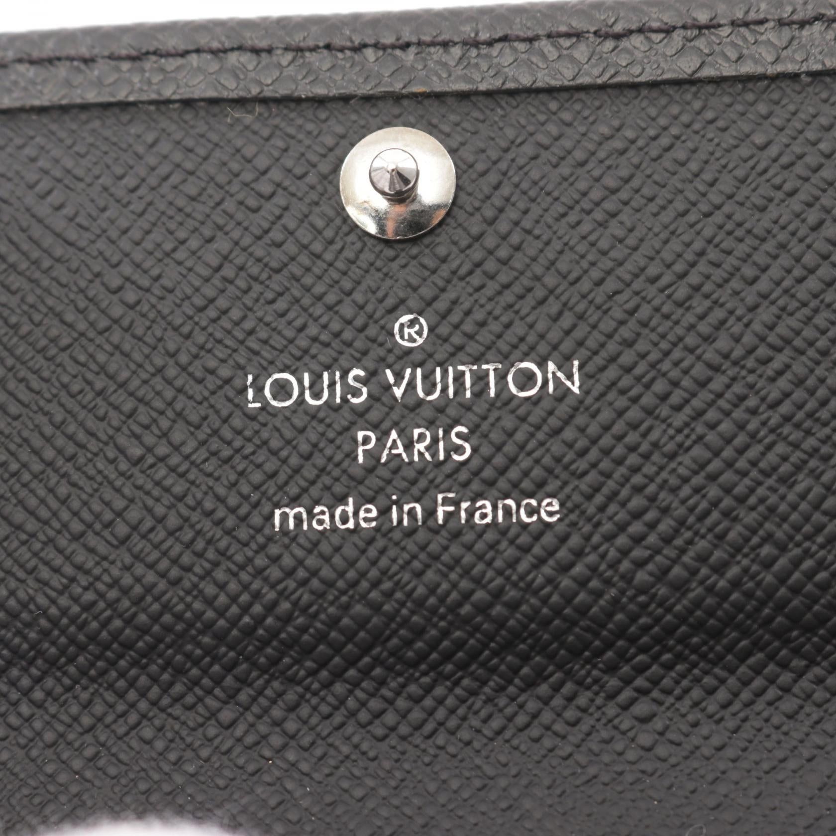 Louis Vuitton Louis Vuitton Multicle 6 Taiga Noir Key Case Leather Black Size ONE SIZE - 4 Thumbnail