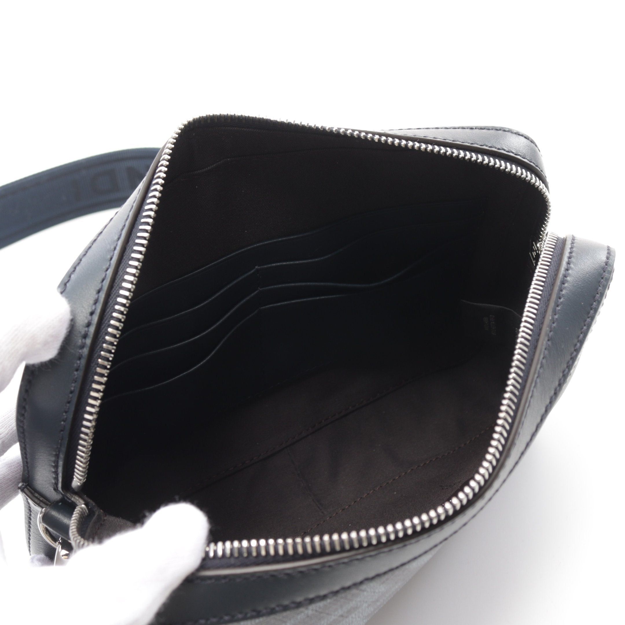 Fendi Fendi Diagonal Camera Case Zucca Shoulder Bag Leather Navy Size ONE SIZE - 3 Thumbnail