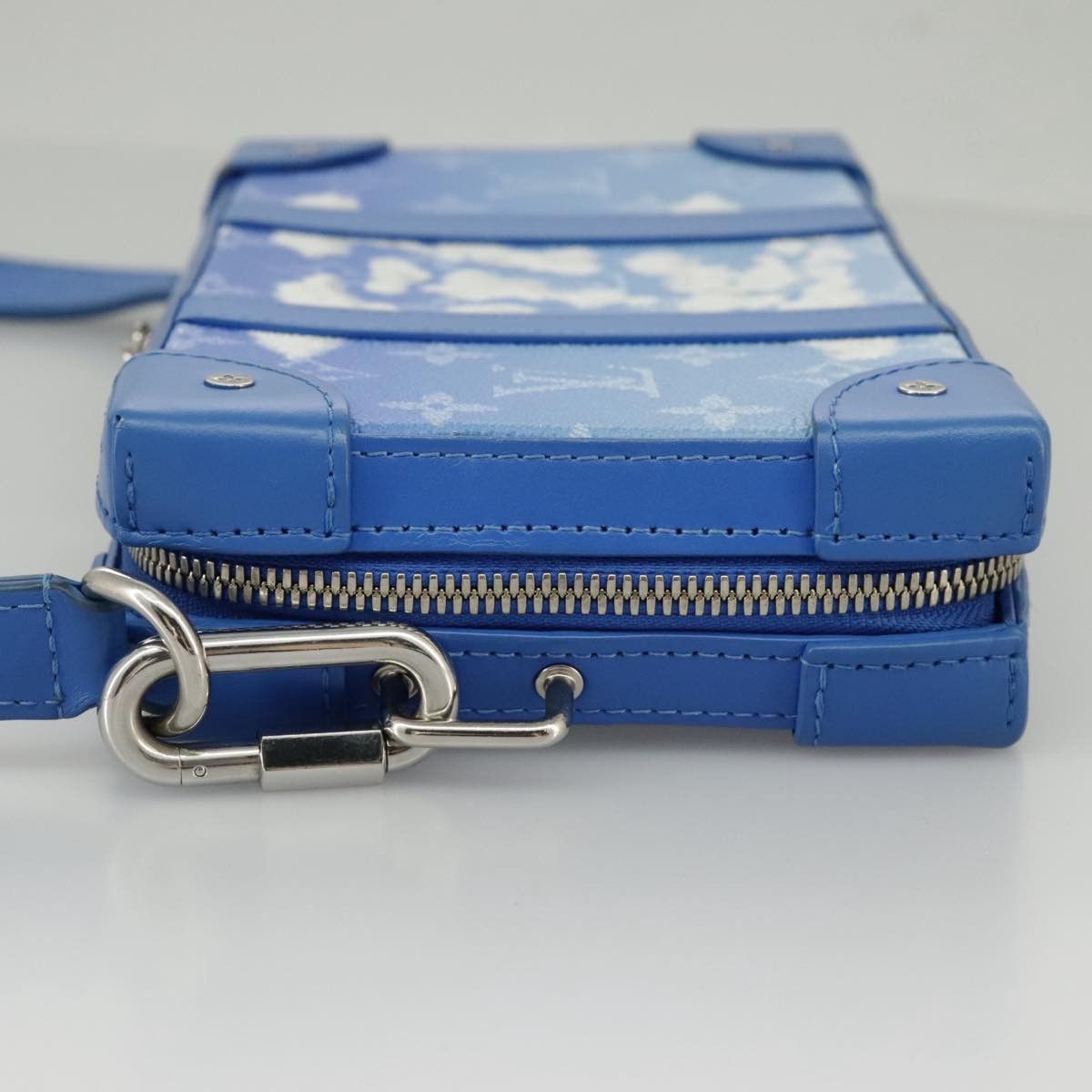 Louis Vuitton Trunk Blue Canvas Shoulder Bag (Pre-Owned) Size ONE SIZE - 4 Thumbnail