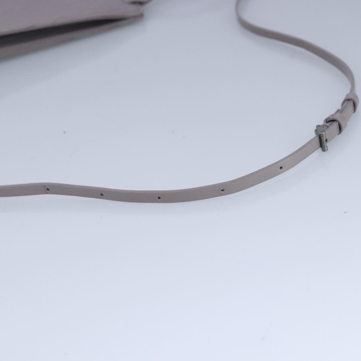 Louis Vuitton Grey Leather Clutch Bag (Pre-Owned) Size ONE SIZE - 5 Thumbnail