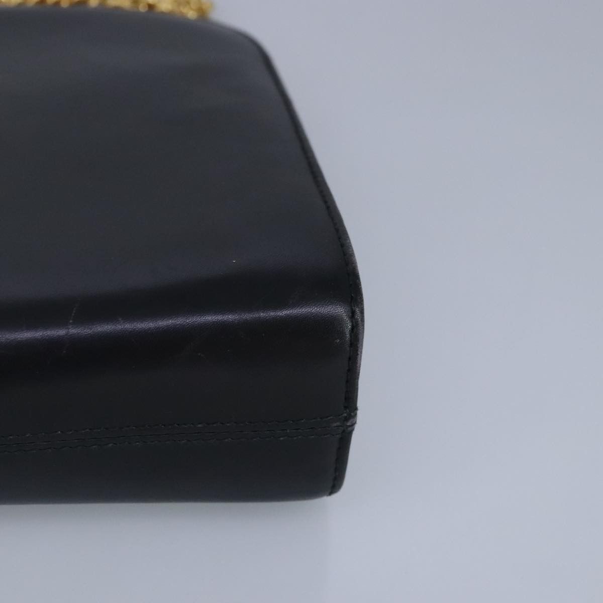 Salvatore Ferragamo Gancini Black Leather Shoulder Bag (Pre-Owned) Size ONE SIZE - 10 Thumbnail