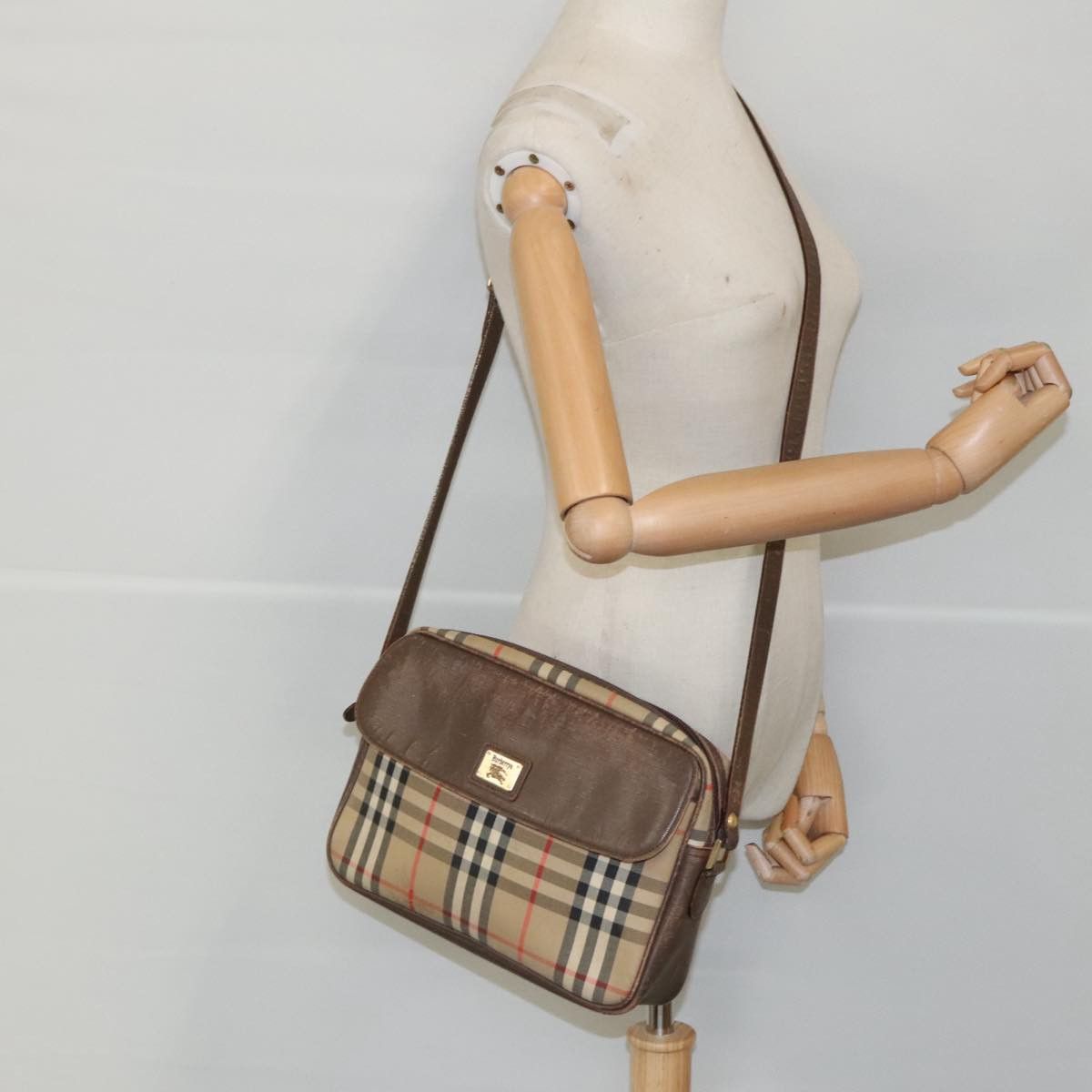 Burberry Nova Check Beige Canvas Shoulder Bag (Pre-Owned) Size ONE SIZE - 17 Thumbnail