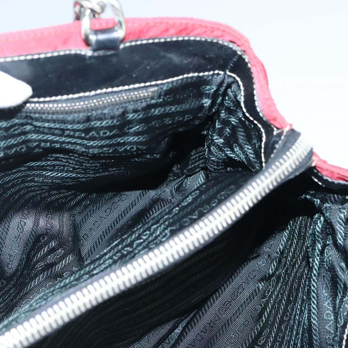 Prada Tessuto Red Synthetic Tote Bag (Pre-Owned) Size ONE SIZE - 19 Thumbnail
