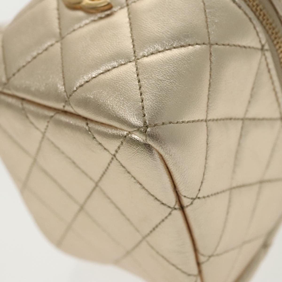 Chanel Trendy Cc Gold Leather Shoulder Bag (Pre-Owned) Size ONE SIZE - 11 Thumbnail