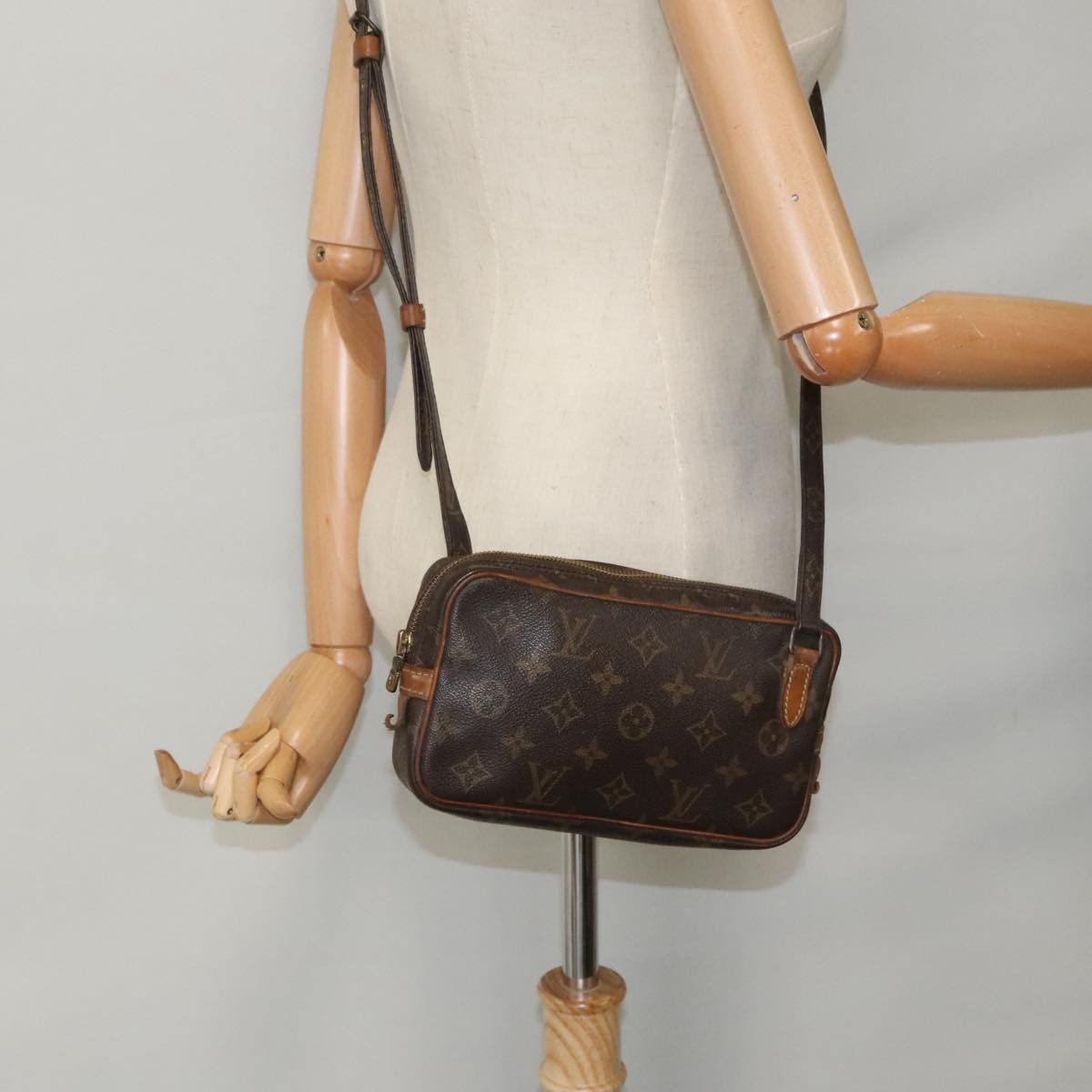 Louis Vuitton Marly Brown Canvas Shoulder Bag (Pre-Owned) Size ONE SIZE - 16 Thumbnail
