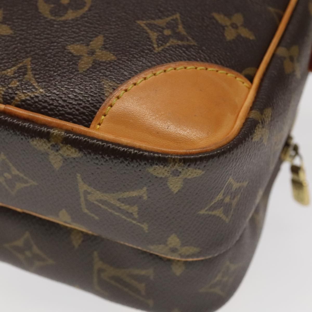 Louis Vuitton Amazon Brown Canvas Shoulder Bag (Pre-Owned) Size ONE SIZE - 16 Thumbnail