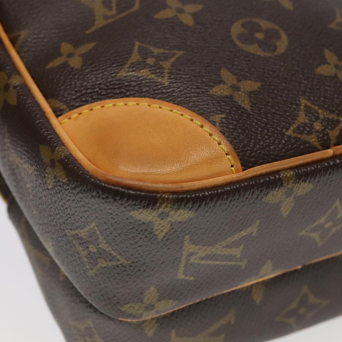 Louis Vuitton Amazon Brown Canvas Shoulder Bag (Pre-Owned) Size ONE SIZE - 17 Thumbnail
