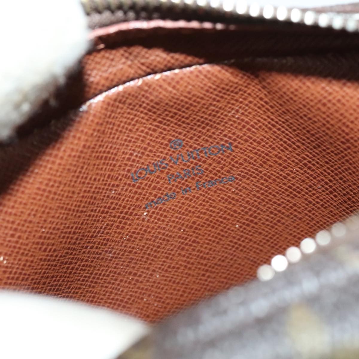 Louis Vuitton Amazon Brown Canvas Shoulder Bag (Pre-Owned) Size ONE SIZE - 10 Thumbnail