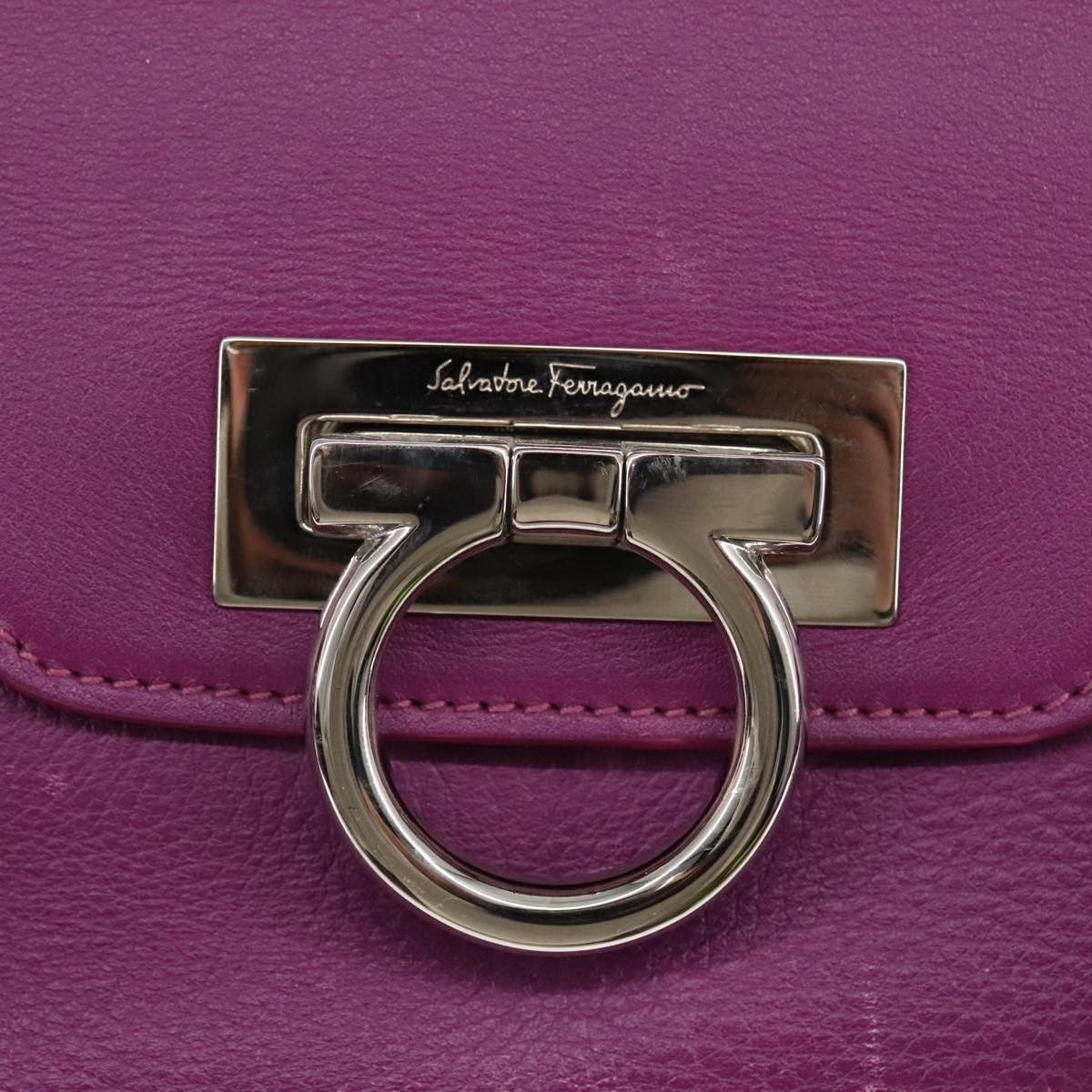 Salvatore Ferragamo Gancini Purple Leather Shoulder Bag (Pre-Owned) Size ONE SIZE - 17 Thumbnail