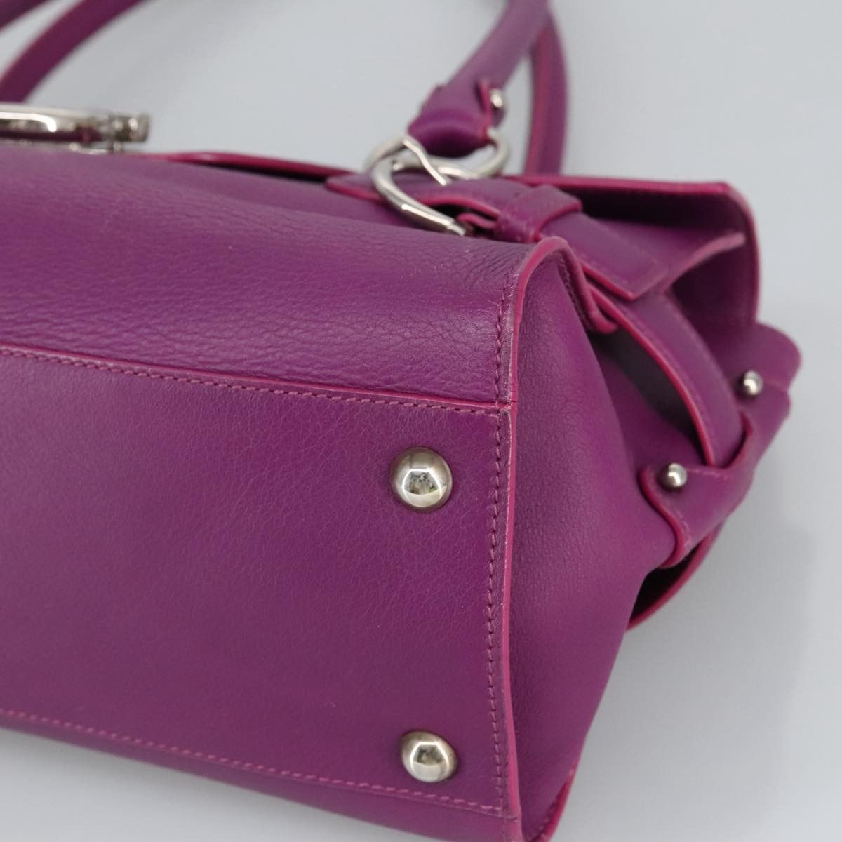 Salvatore Ferragamo Gancini Purple Leather Shoulder Bag (Pre-Owned) Size ONE SIZE - 6 Thumbnail