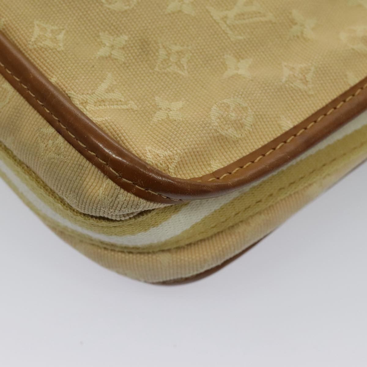 Louis Vuitton Catherine Beige Canvas Shoulder Bag (Pre-Owned) Size ONE SIZE - 9 Thumbnail