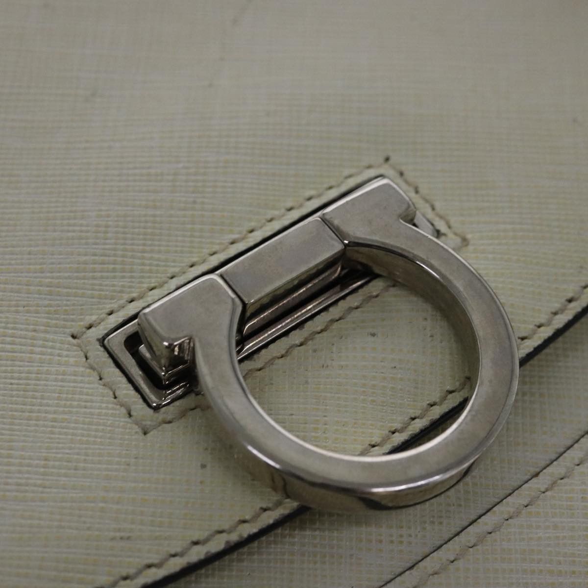 Salvatore Ferragamo Gancini White Leather Handbag (Pre-Owned) Size ONE SIZE - 12 Thumbnail