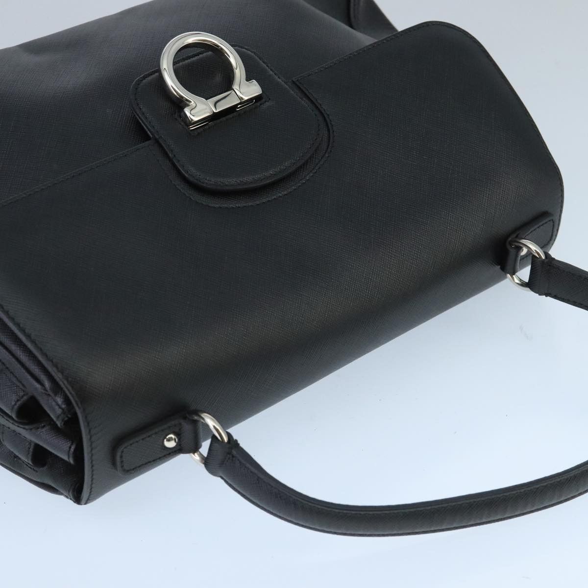 Salvatore Ferragamo Gancini Black Leather Handbag (Pre-Owned) Size ONE SIZE - 5 Thumbnail