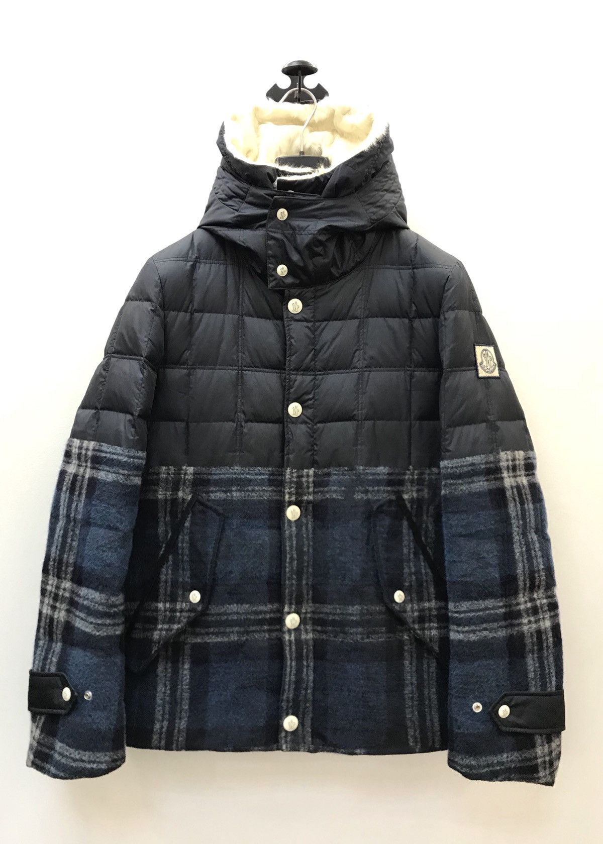 Moncler gamme bleu down jacket clearance