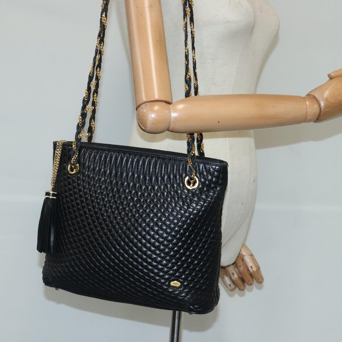 Bally Black Leather Shoulder Bag (Pre-Owned) Size ONE SIZE - 16 Thumbnail