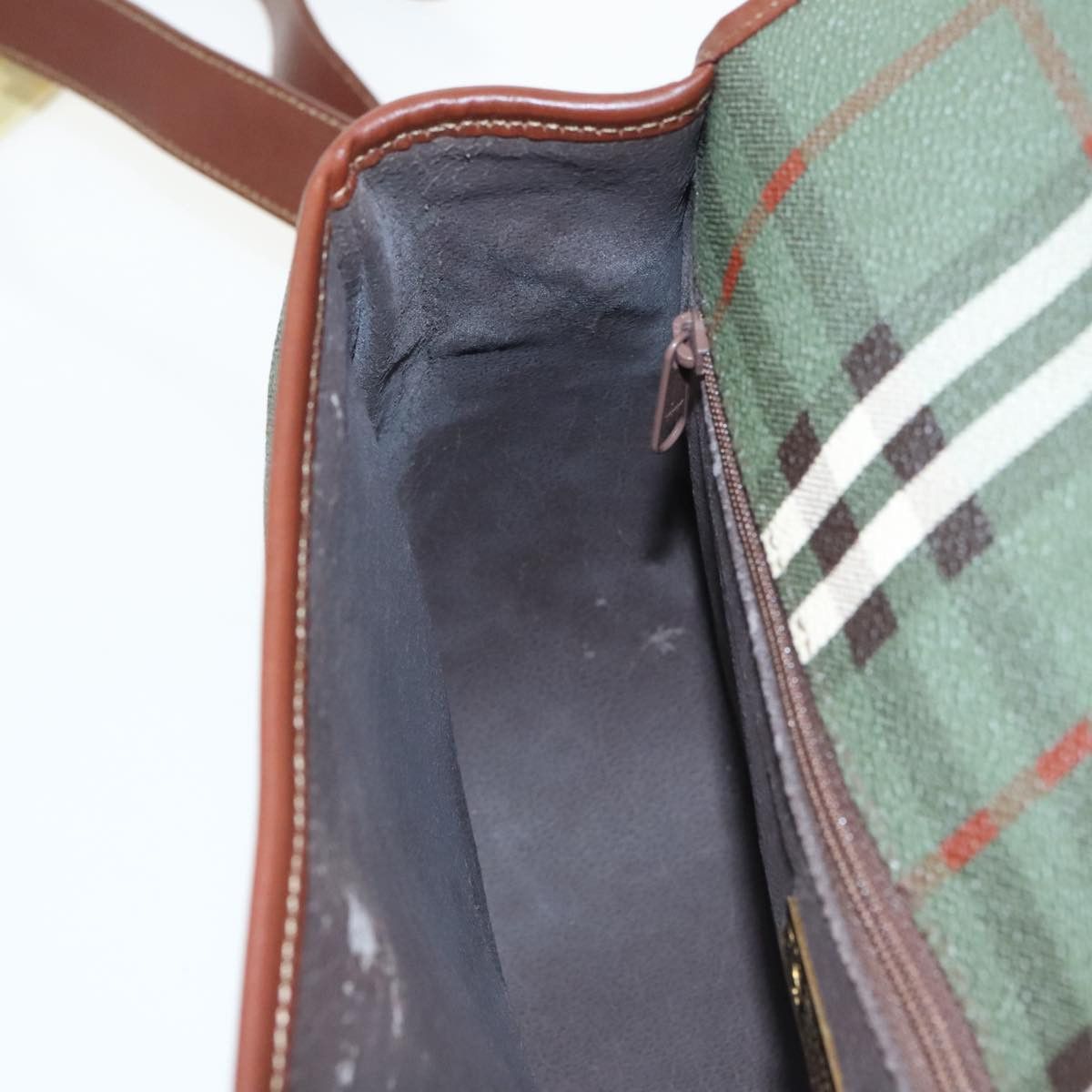 Burberry Nova Check Green Canvas Shoulder Bag (Pre-Owned) Size ONE SIZE - 20 Thumbnail