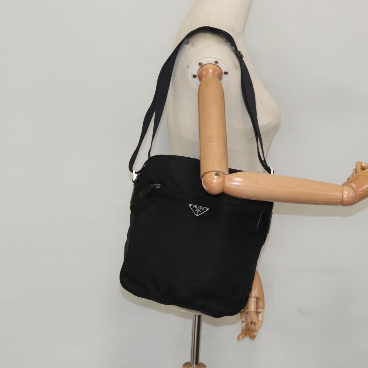 Prada Re-Nylon Black Synthetic Shoulder Bag (Pre-Owned) Size ONE SIZE - 15 Thumbnail