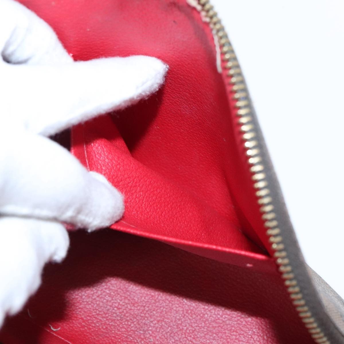 Louis Vuitton Cosmetic Pouch Brown Canvas Clutch Bag (Pre-Owned) Size ONE SIZE - 19 Thumbnail