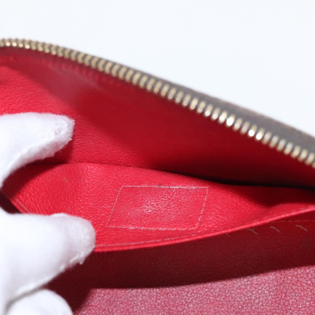 Louis Vuitton Cosmetic Pouch Brown Canvas Clutch Bag (Pre-Owned) Size ONE SIZE - 18 Thumbnail