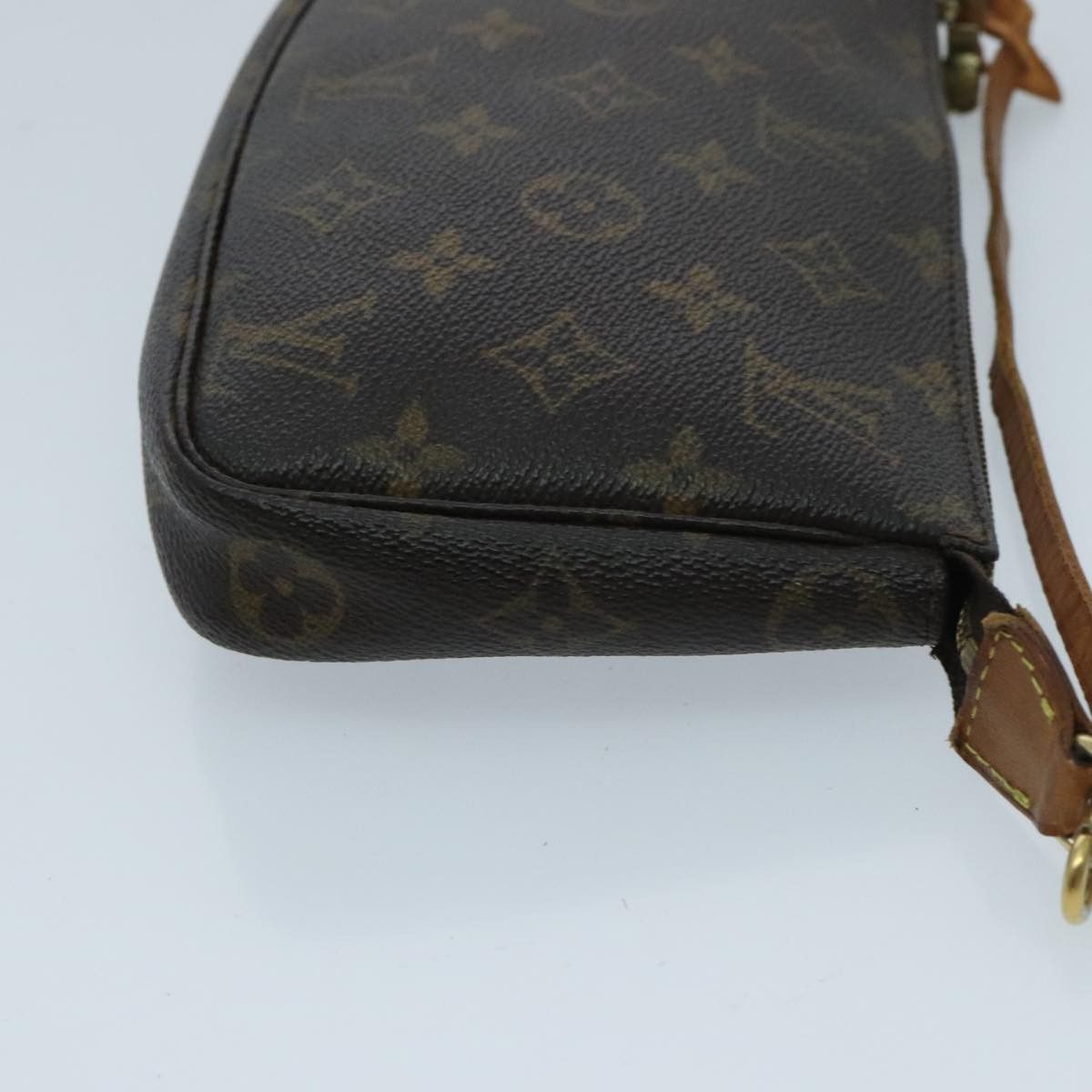 Louis Vuitton Pochette Accessoire Brown Canvas Clutch Bag (Pre-Owned) Size ONE SIZE - 3 Thumbnail
