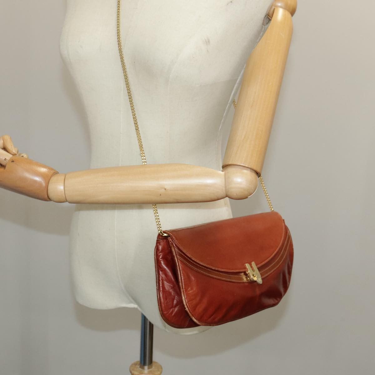 Bally Brown Leather Shoulder Bag (Pre-Owned) Size ONE SIZE - 20 Thumbnail