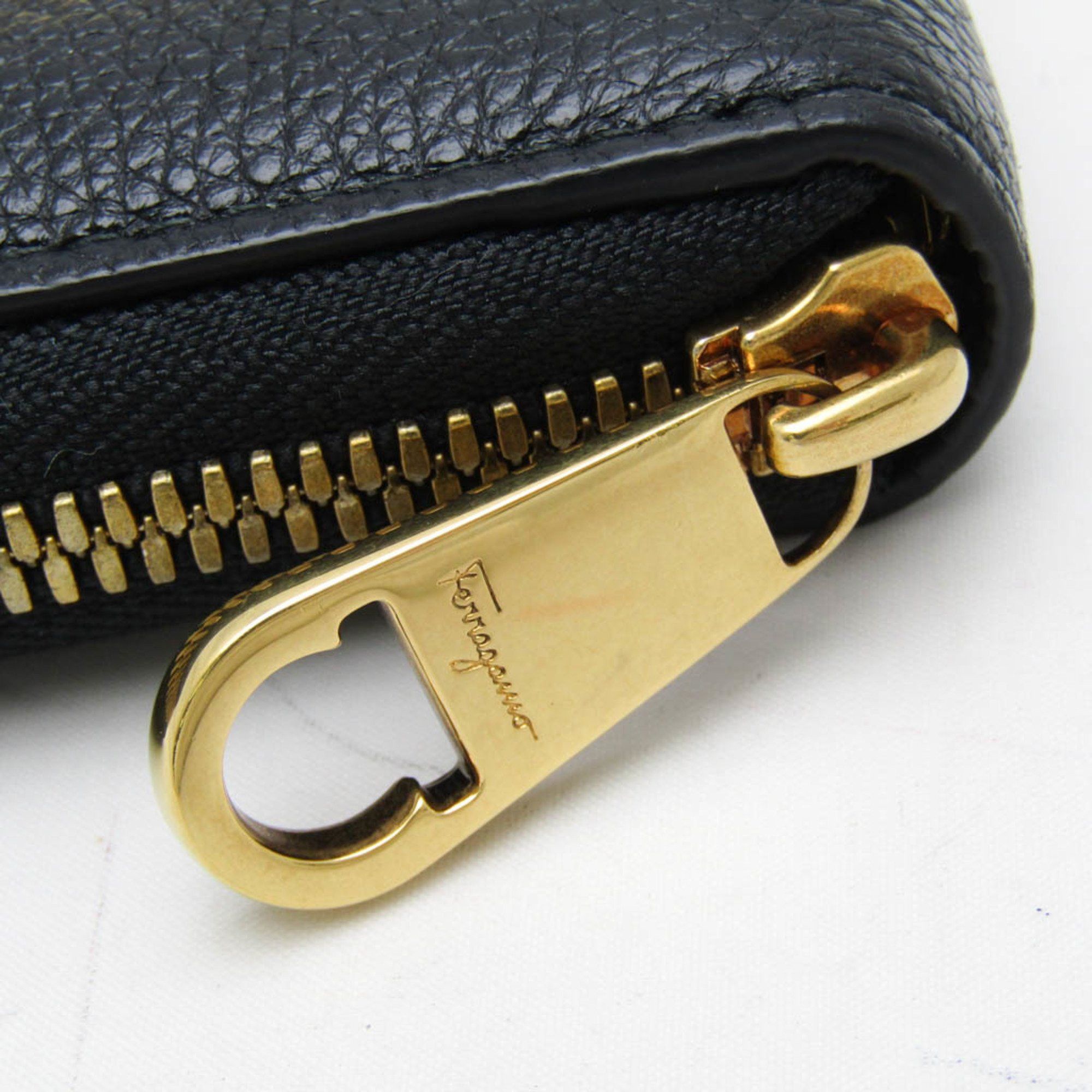 Salvatore Ferragamo Black Leather Wallet (Pre-Owned) Size ONE SIZE - 5 Thumbnail