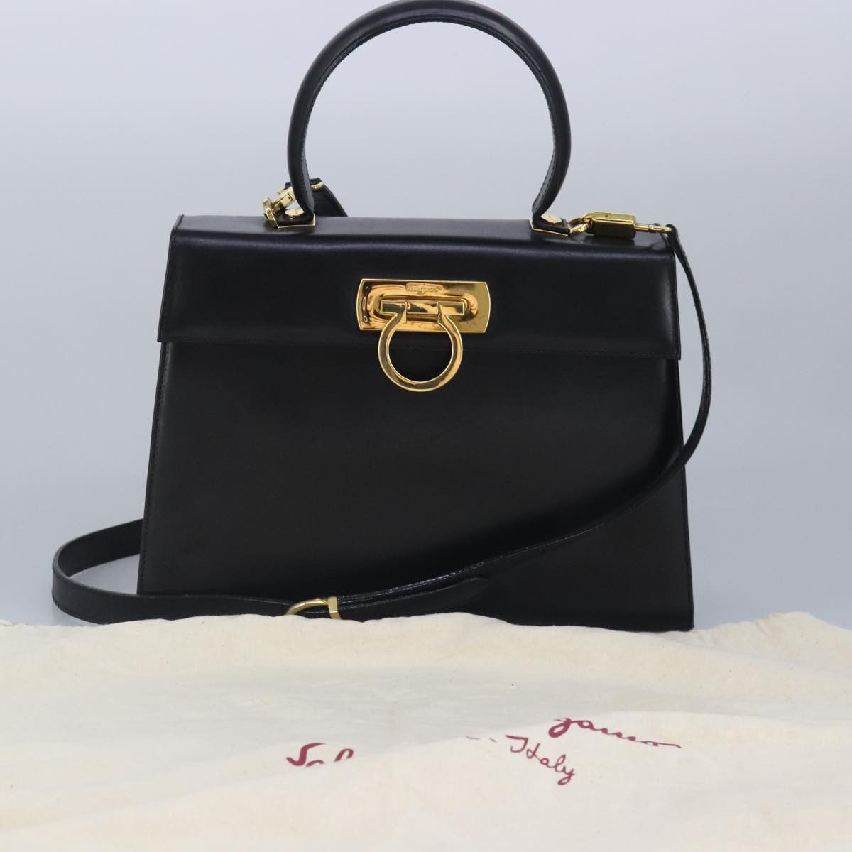 Salvatore Ferragamo Gancini Black Leather Handbag (Pre-Owned) Size ONE SIZE - 15 Thumbnail