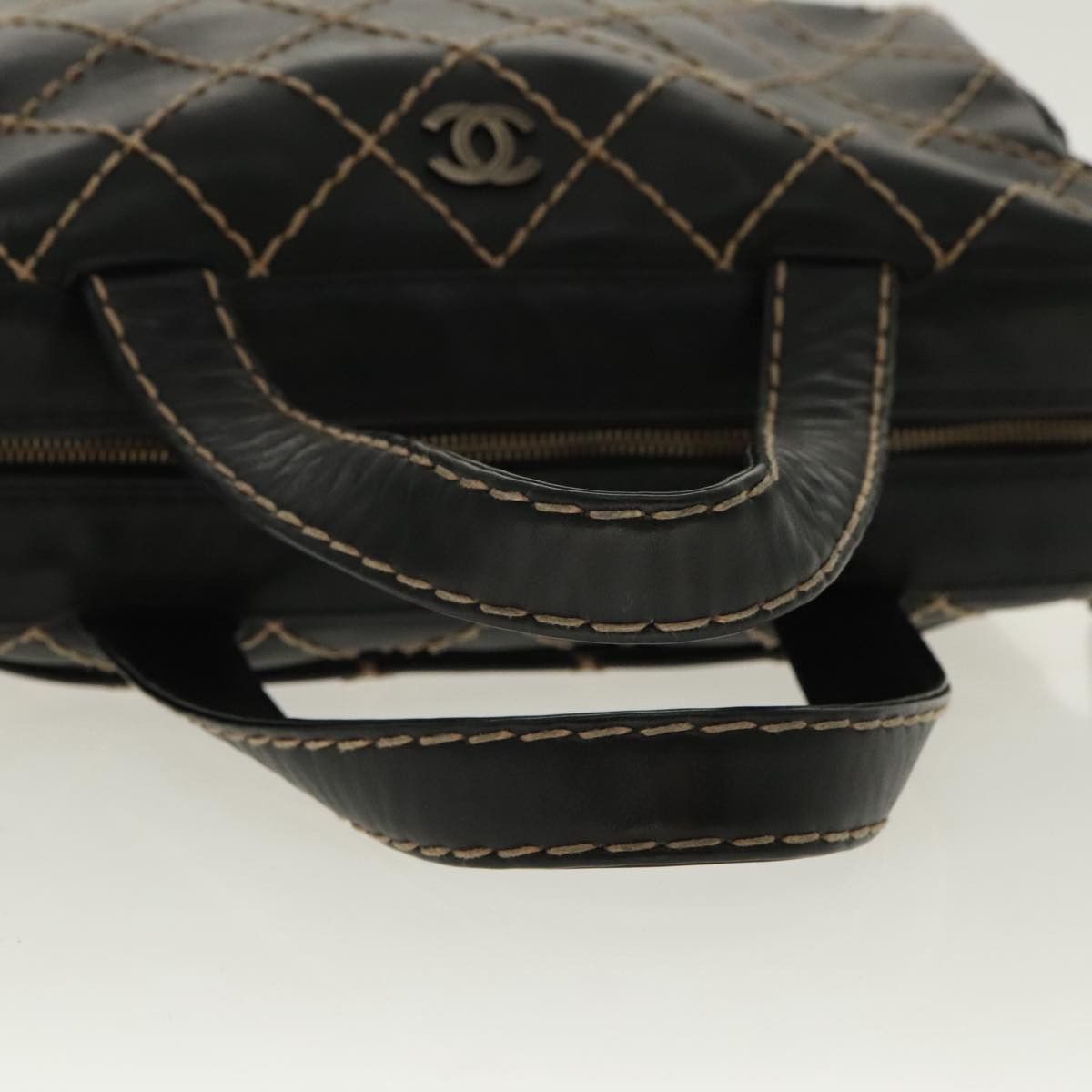 Chanel Black Leather Handbag (Pre-Owned) Size ONE SIZE - 5 Thumbnail