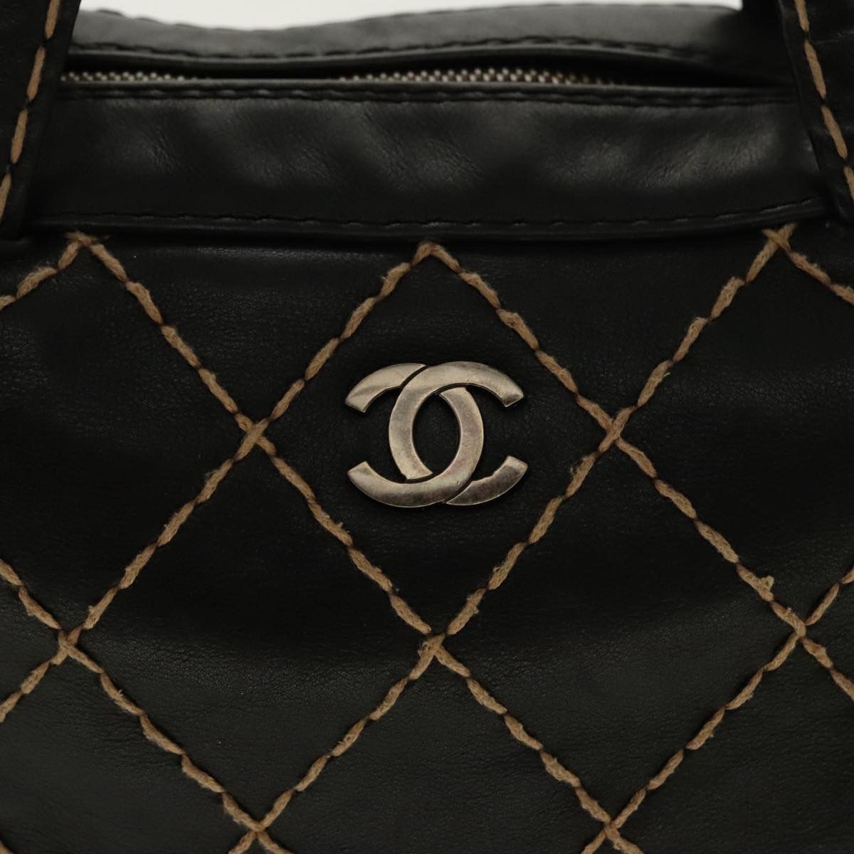 Chanel Black Leather Handbag (Pre-Owned) Size ONE SIZE - 19 Thumbnail