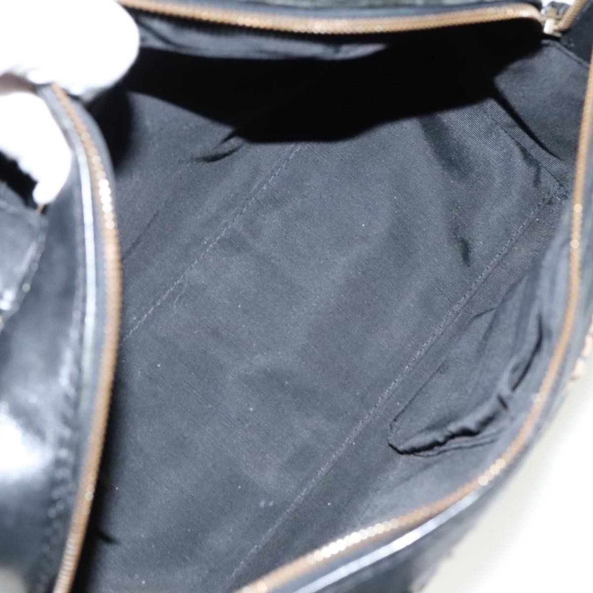 Chanel Black Leather Handbag (Pre-Owned) Size ONE SIZE - 11 Thumbnail
