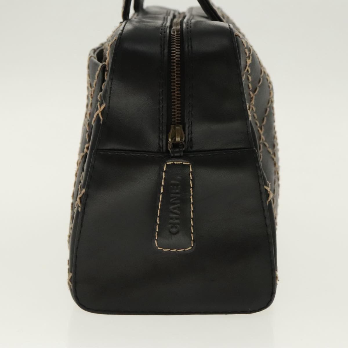 Chanel Black Leather Handbag (Pre-Owned) Size ONE SIZE - 4 Thumbnail