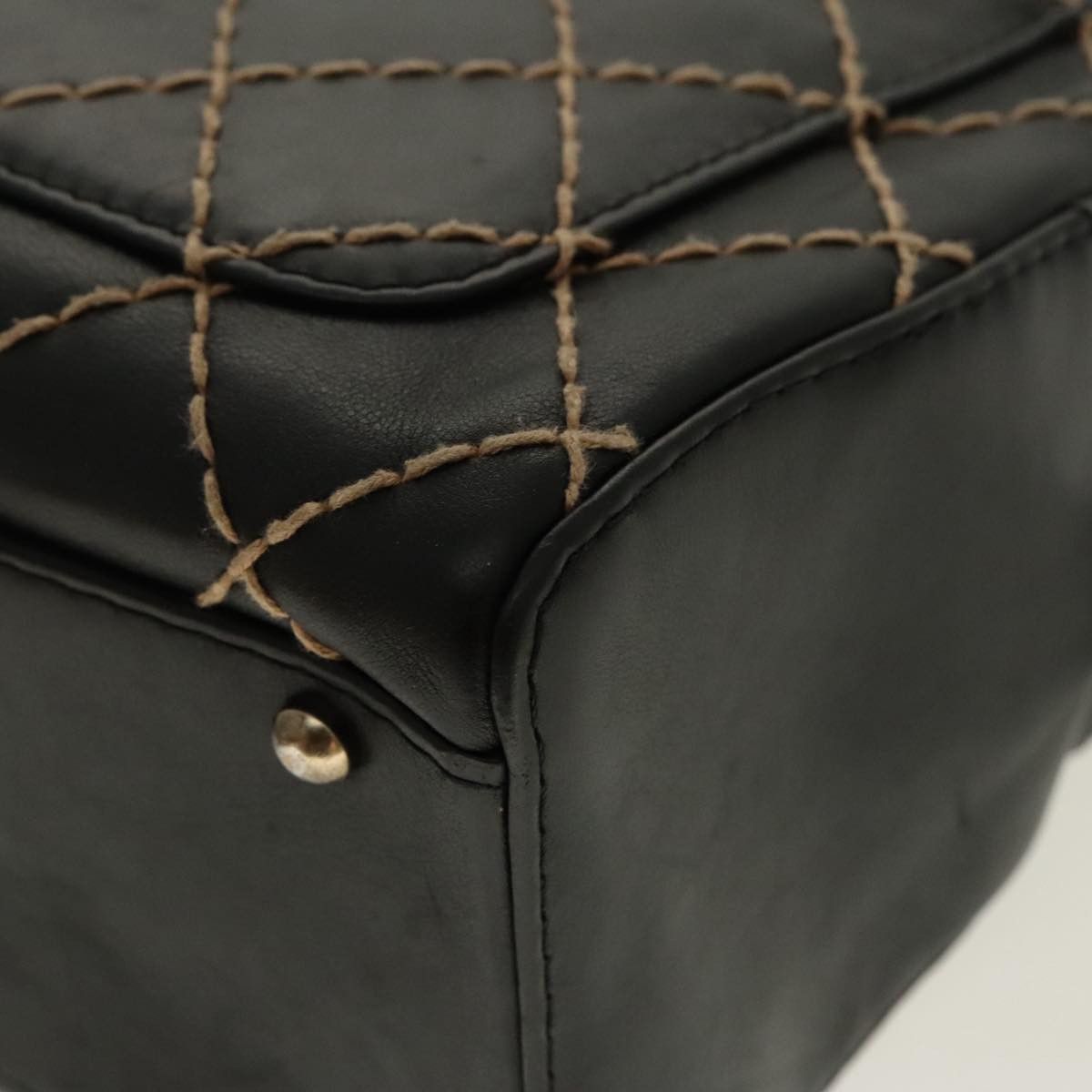 Chanel Black Leather Handbag (Pre-Owned) Size ONE SIZE - 8 Thumbnail