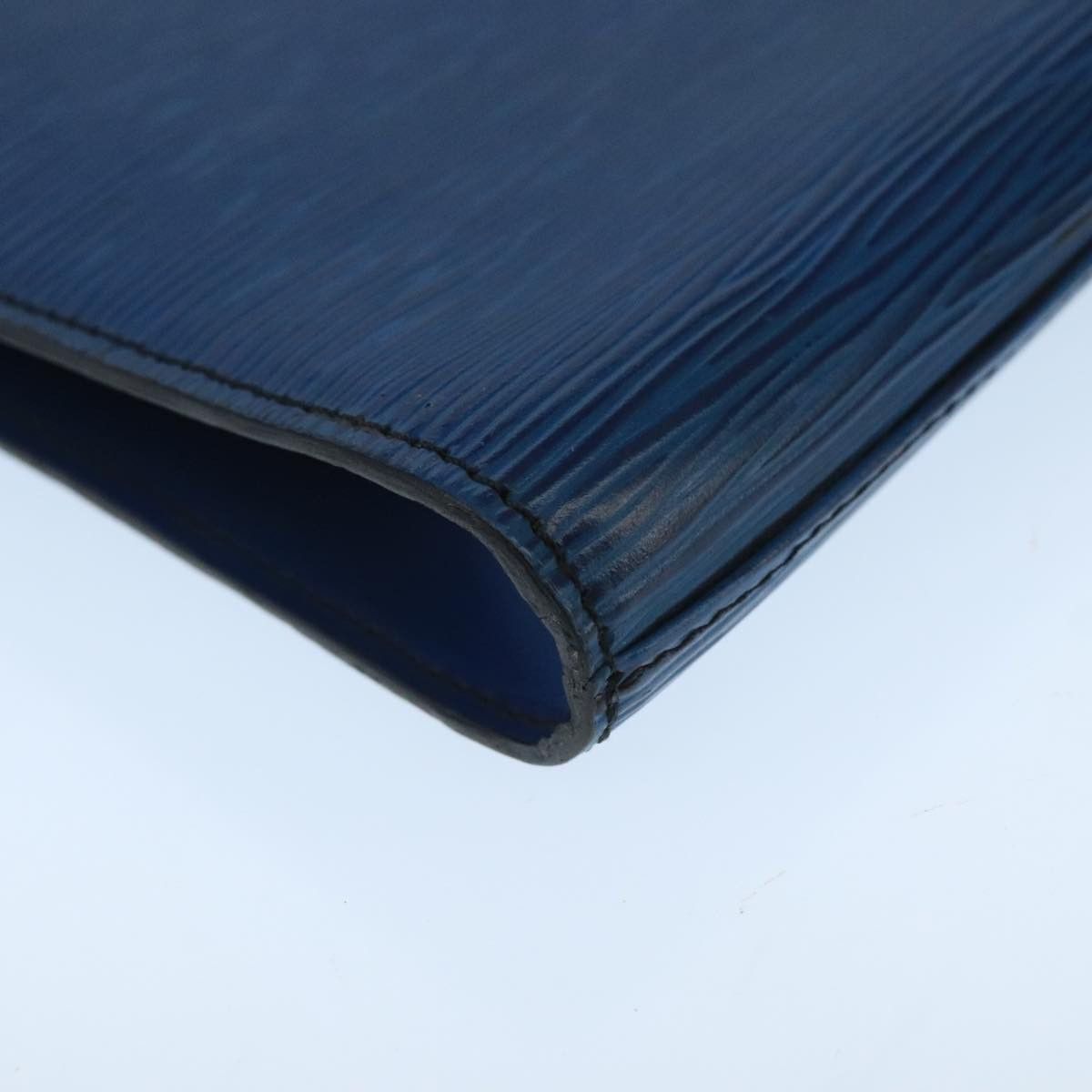 Louis Vuitton Art Déco Blue Leather Clutch Bag (Pre-Owned) Size ONE SIZE - 8 Thumbnail