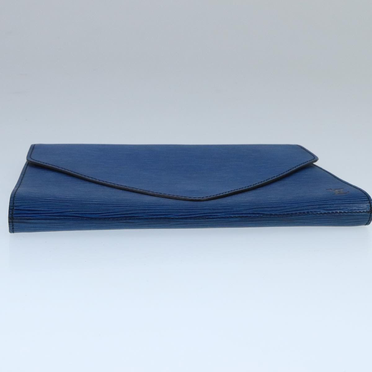 Louis Vuitton Art Déco Blue Leather Clutch Bag (Pre-Owned) Size ONE SIZE - 17 Thumbnail