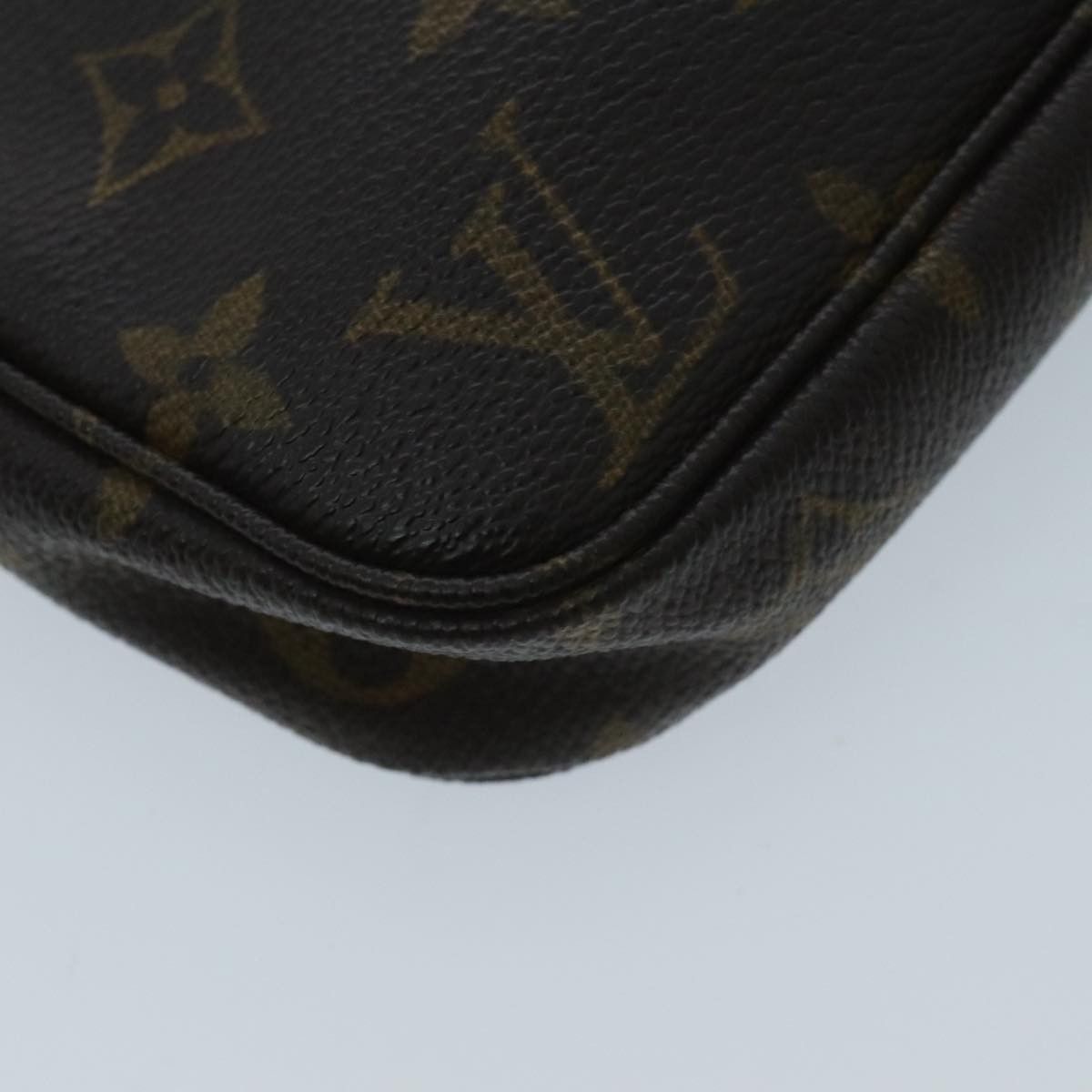 Louis Vuitton Pochette Accessoire Brown Canvas Clutch Bag (Pre-Owned) Size ONE SIZE - 7 Thumbnail