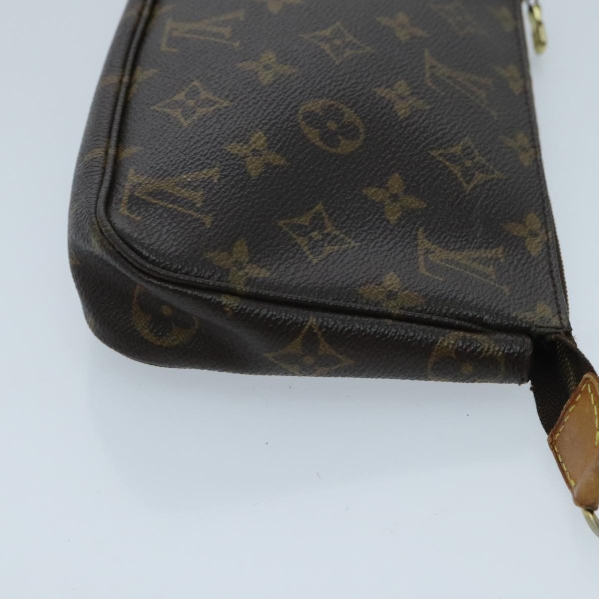 Louis Vuitton Pochette Accessoire Brown Canvas Clutch Bag (Pre-Owned) Size ONE SIZE - 3 Thumbnail