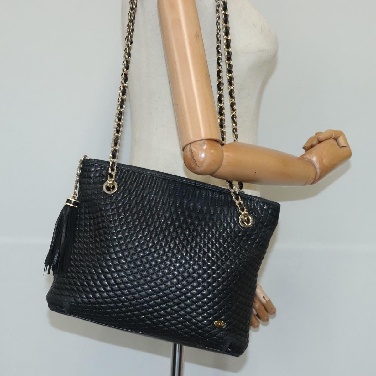 Bally Black Leather Shoulder Bag (Pre-Owned) Size ONE SIZE - 13 Thumbnail