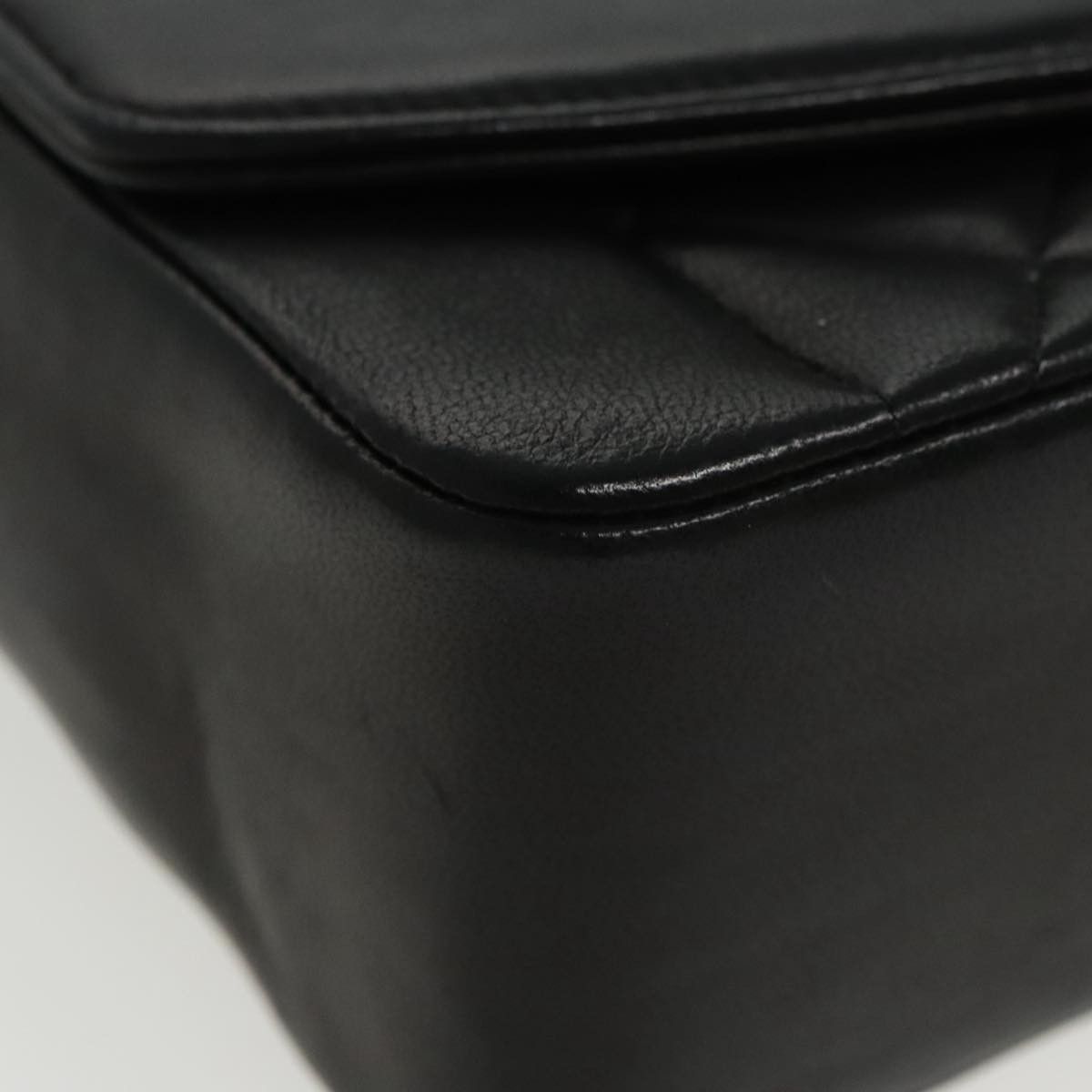 Chanel Diana Black Leather Shoulder Bag (Pre-Owned) Size ONE SIZE - 7 Thumbnail