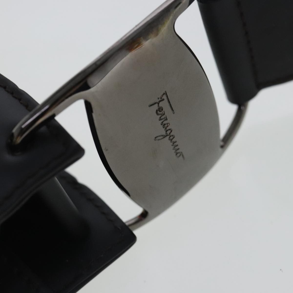 Salvatore Ferragamo Black Leather Shoulder Bag (Pre-Owned) Size ONE SIZE - 11 Thumbnail