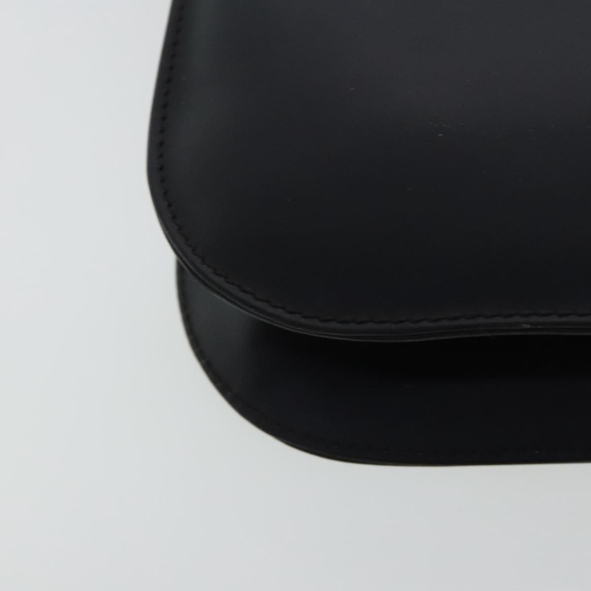 Salvatore Ferragamo Black Leather Shoulder Bag (Pre-Owned) Size ONE SIZE - 9 Thumbnail