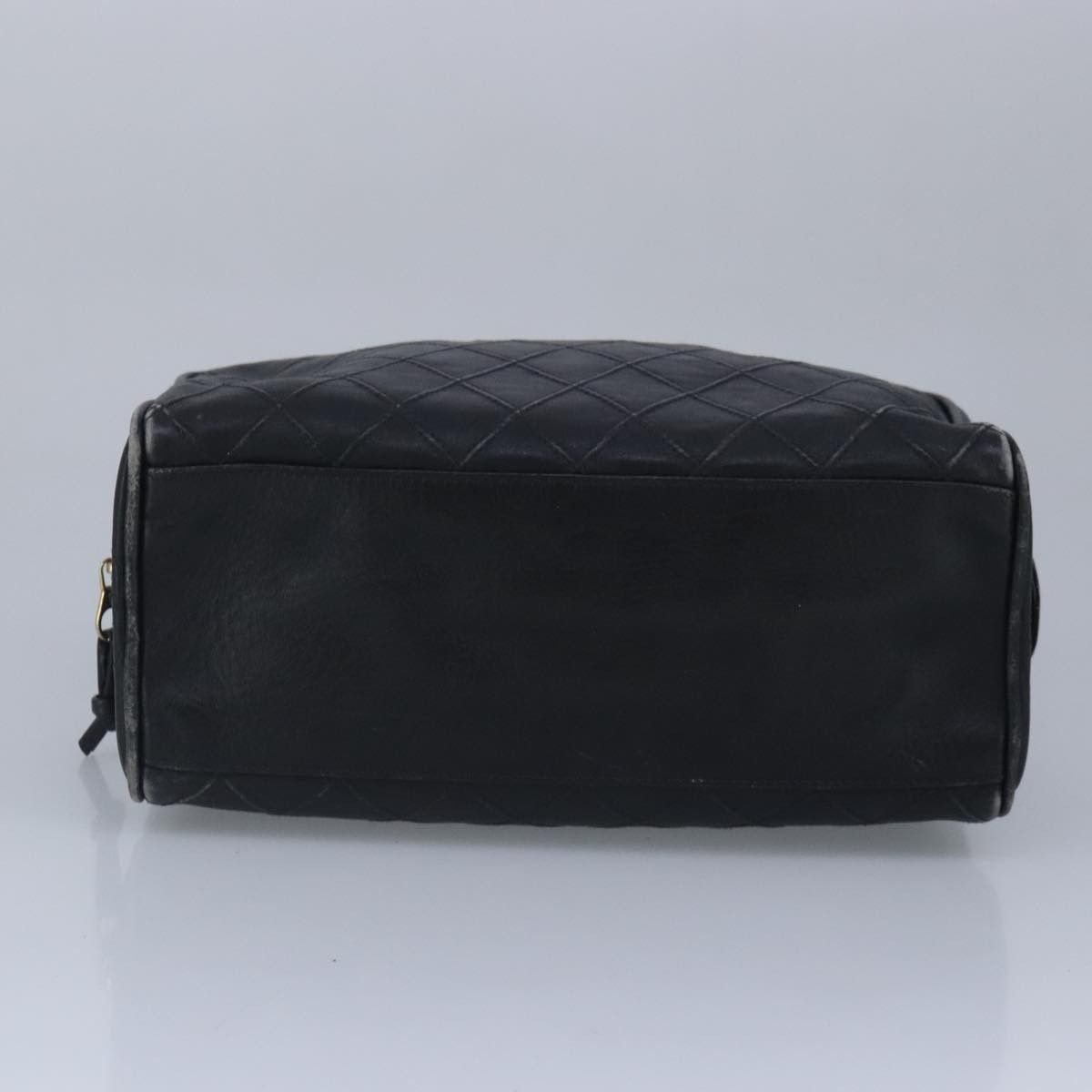 Chanel Bicolore Black Leather Clutch Bag (Pre-Owned) Size ONE SIZE - 18 Thumbnail